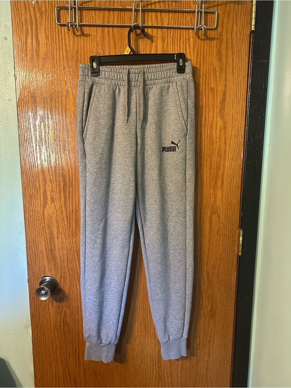 Puma Essentials Logo Sweatpants